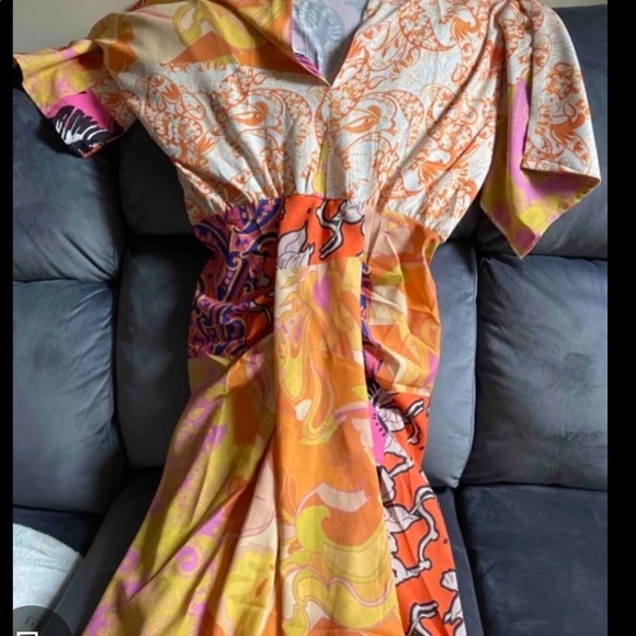 Paisley Print V Neck Batwing Sleeve Dress Size Medium - Picture 2 of 4